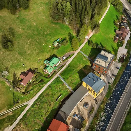 Riverside * פק פוד סנז'קו